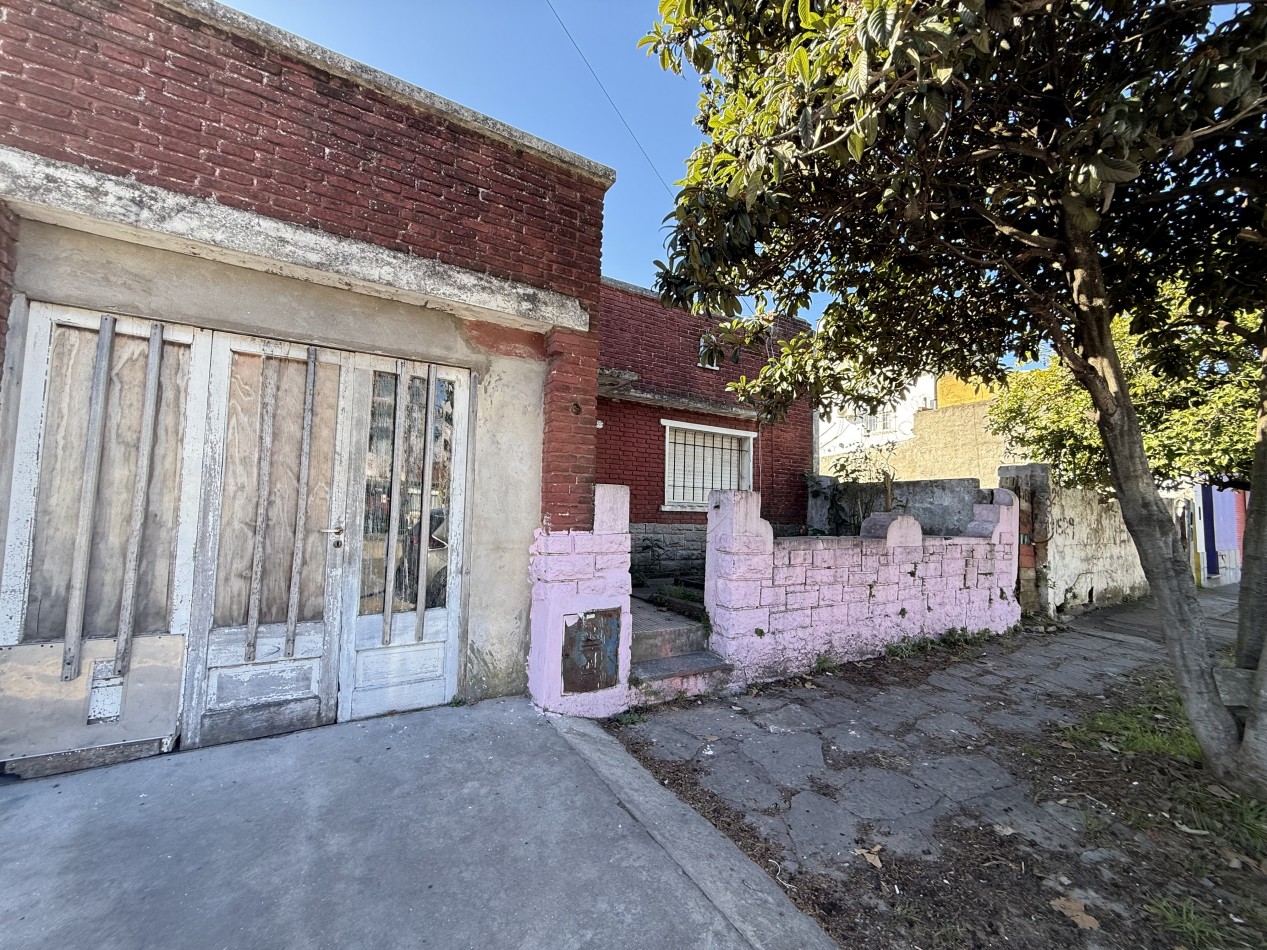Casa cuatro ambientes a reciclar