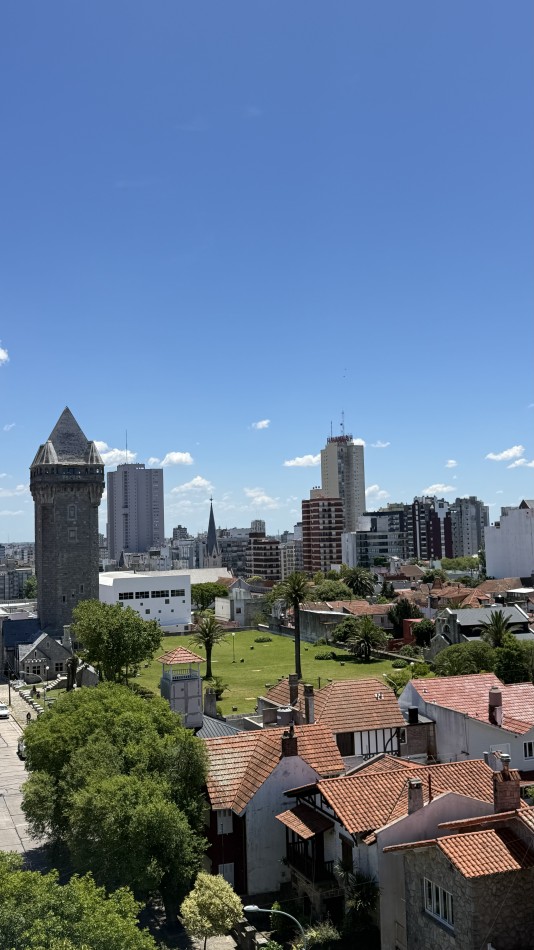 Departamento tres ambientes reciclado  con vista al mar 