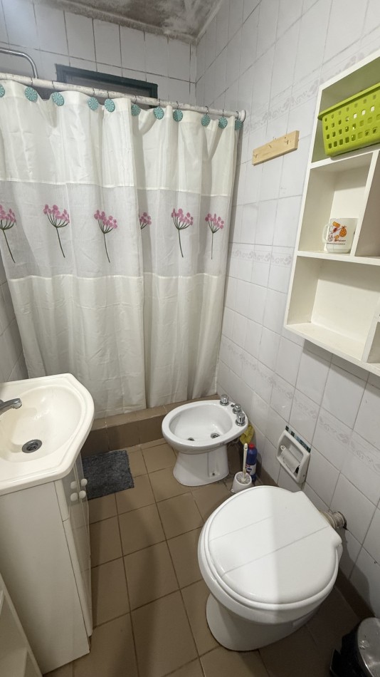Casa en venta con pileta y amplio parque 