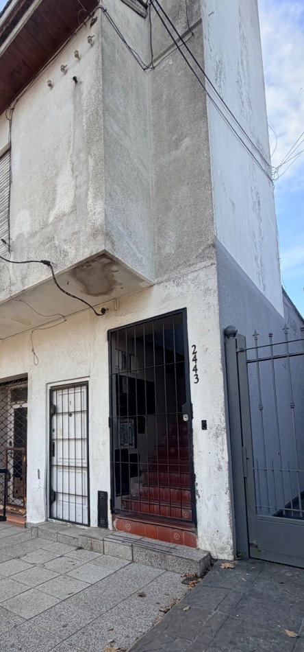 PH dos  ambientes y medio en alquiler 