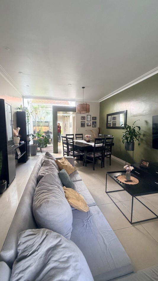 Casa en venta 5 ambientes 