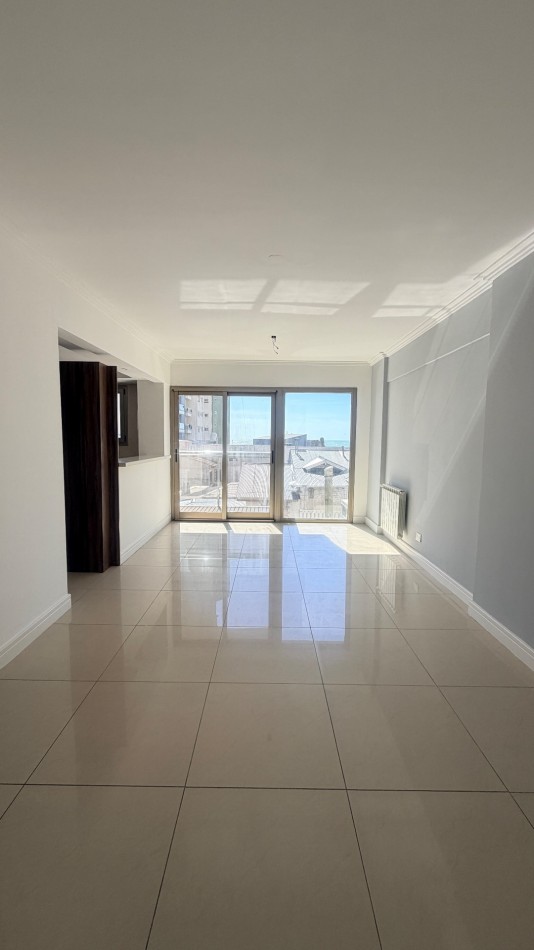 Departamento en venta tres ambientes con cochera 