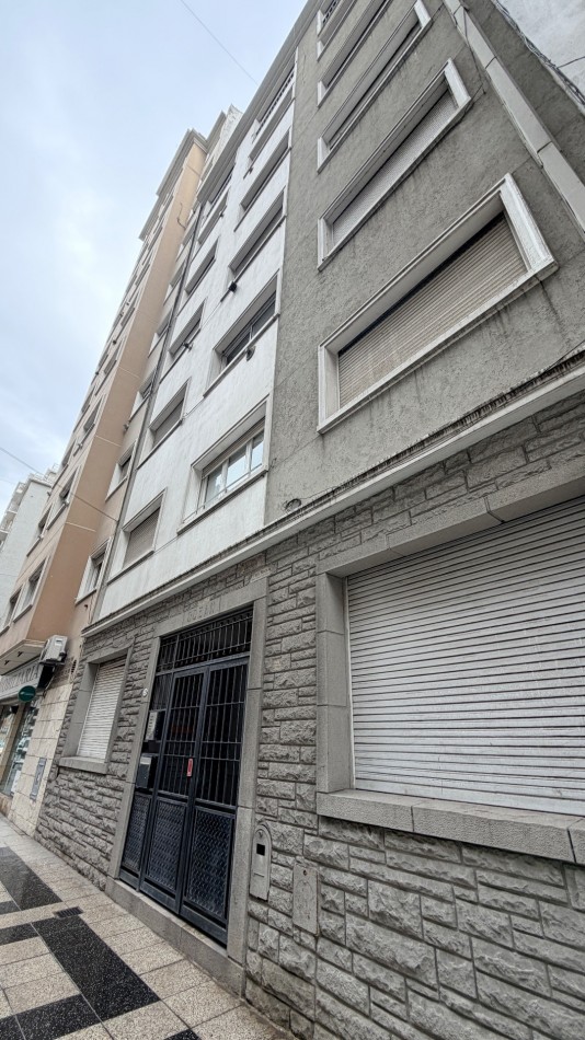 Departamento dos ambientes y medio 