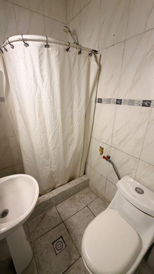 Departamento dos ambientes y medio 
