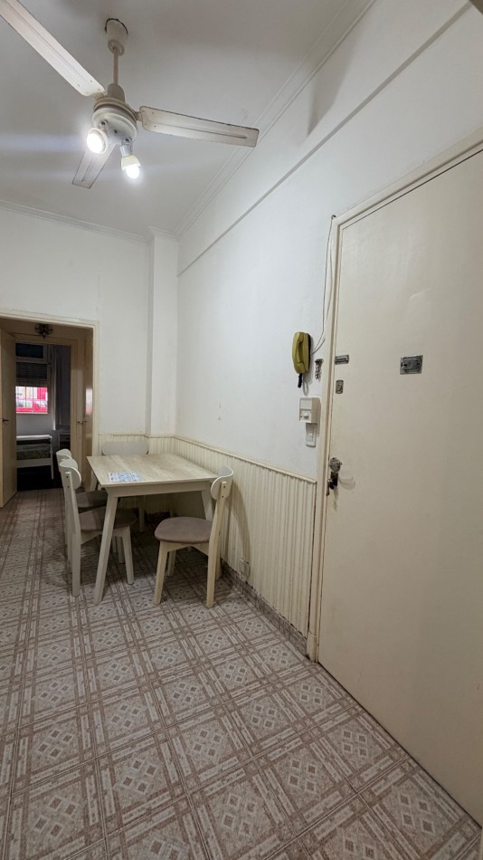 Departamento dos ambientes y medio 