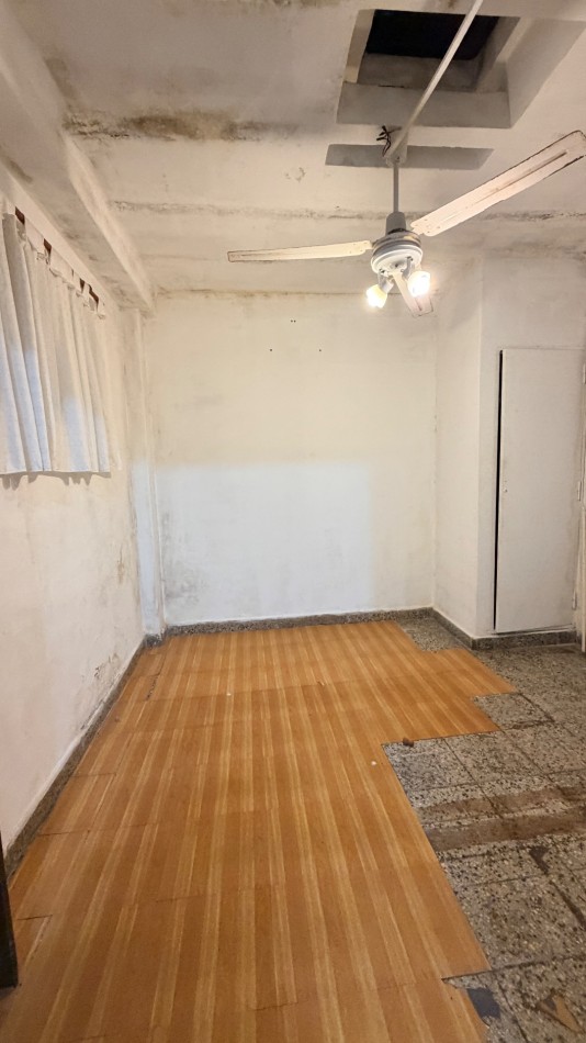 Departamento dos ambientes y medio 