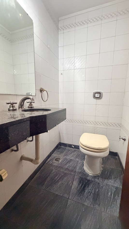Departamento 4 ambientes con cochera zon Plaza Mitre