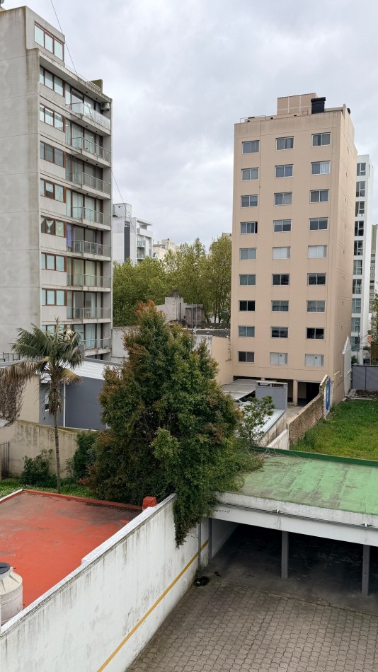 Departamento 4 ambientes con cochera zon Plaza Mitre
