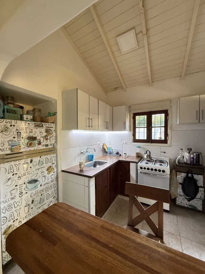 Casa en venta con gran lote y pileta 