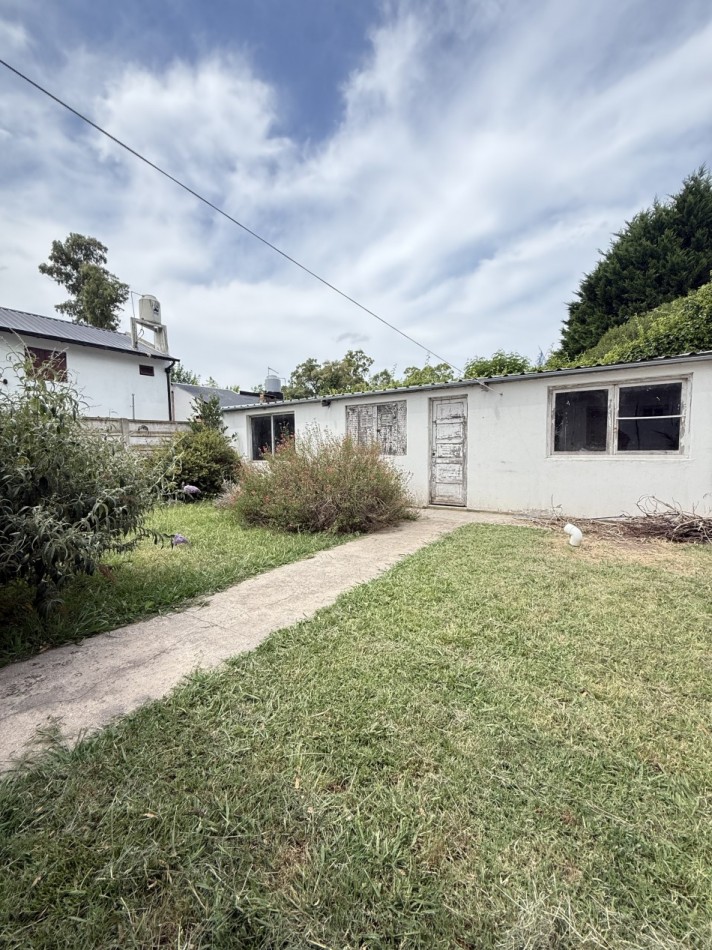 Casa en lote propio en Barrio Las Margaritas 