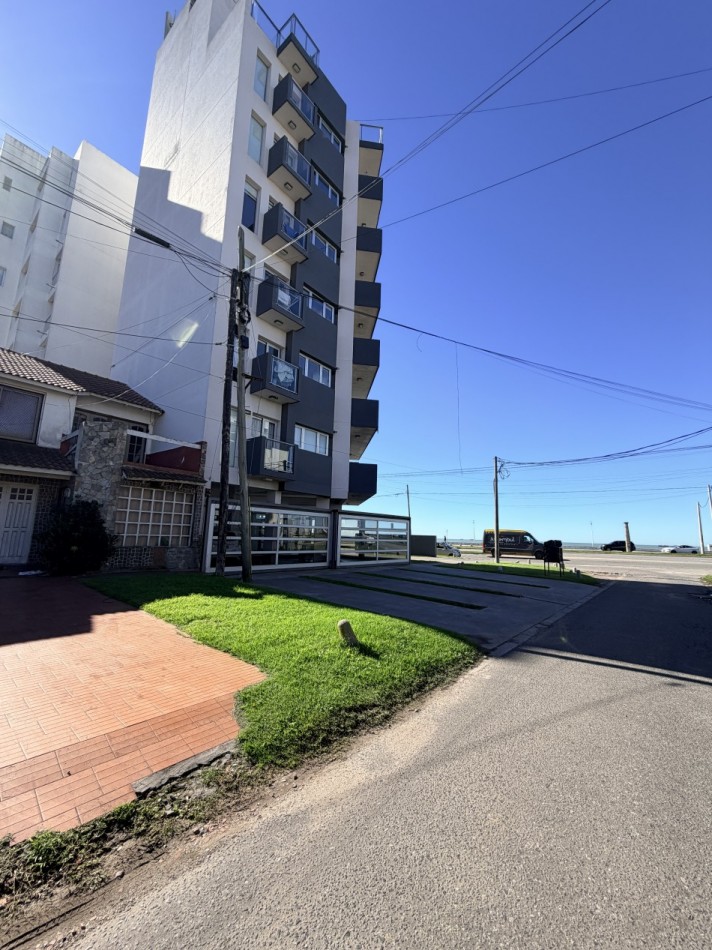 Hermoso Ph con entrada independiente 