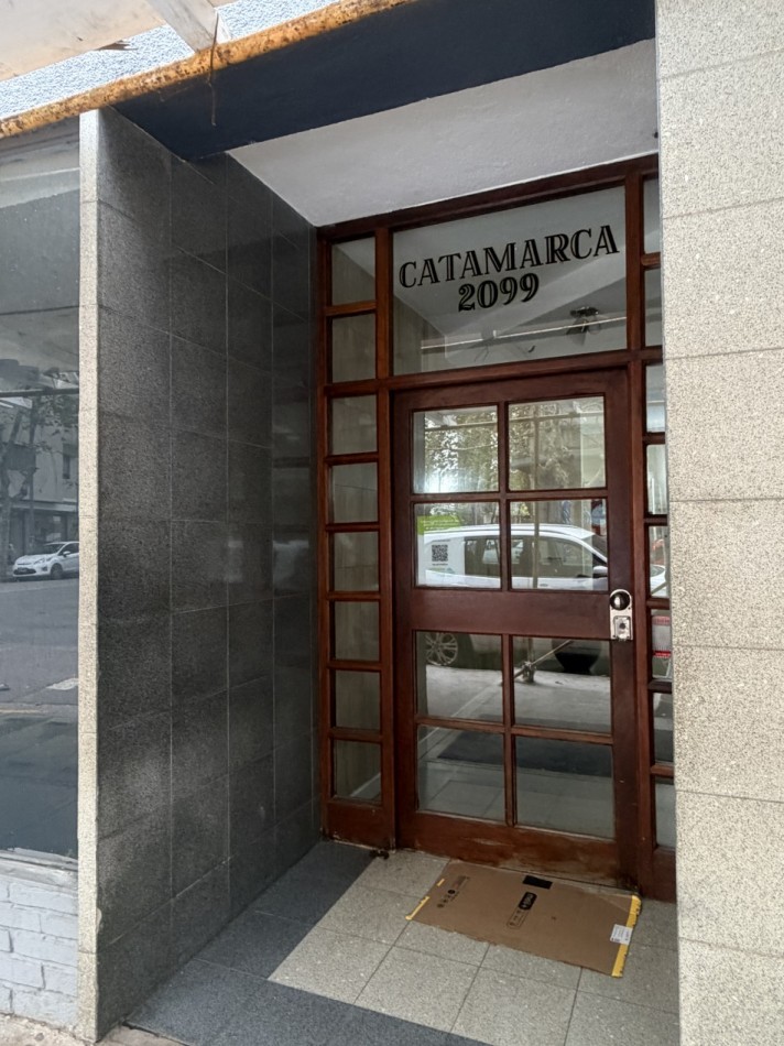 Departamento monoambiente a la calle 