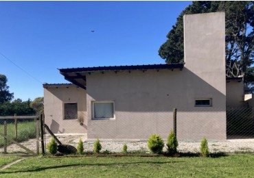 Casa 3 ambientes Acantilados