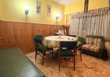Departamento dos ambientes planta baja con patio 