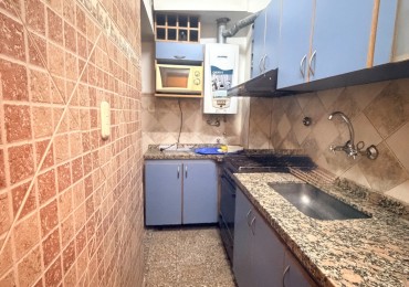 Departamento dos ambientes planta baja con patio 