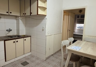 Departamento dos ambientes y medio 